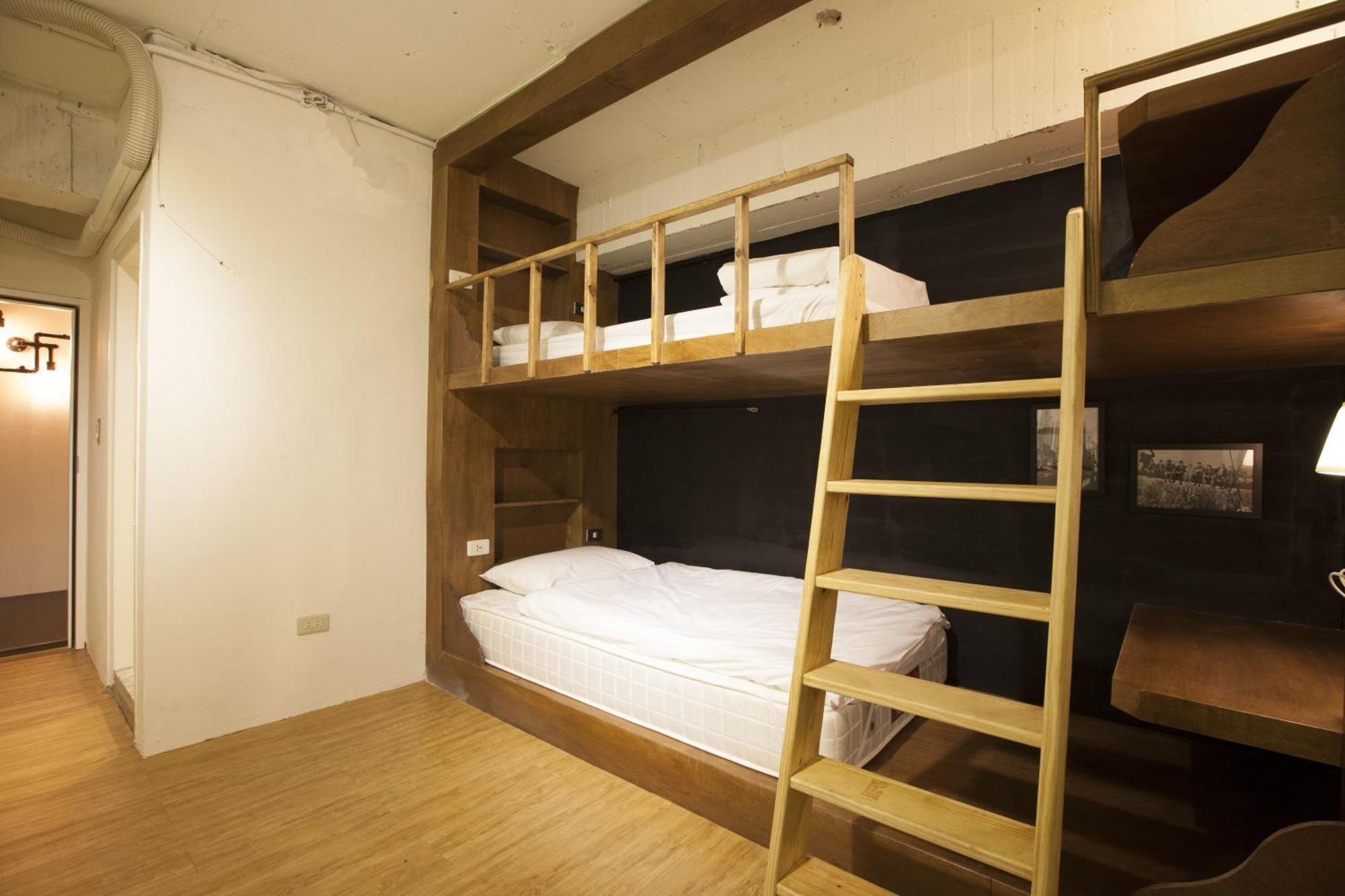 Mr. Lobster'S Secret Den Design Hostel Taipei Ruang foto